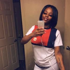 Meet your Posher, Shareen